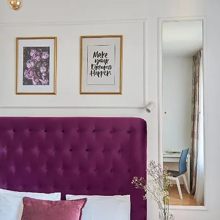 Lux Apartment Мукачево Экстерьер фото