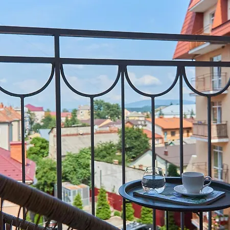 Lux Apartment Мукачево Экстерьер фото